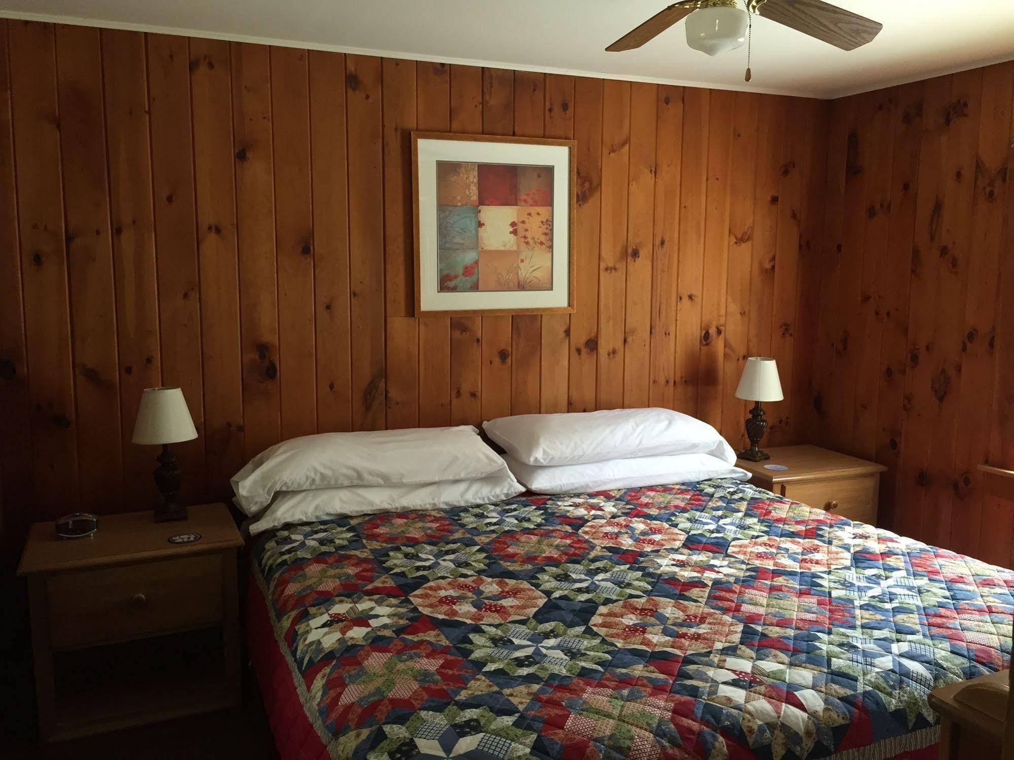 Pine Valley Cabins Thornton Luaran gambar